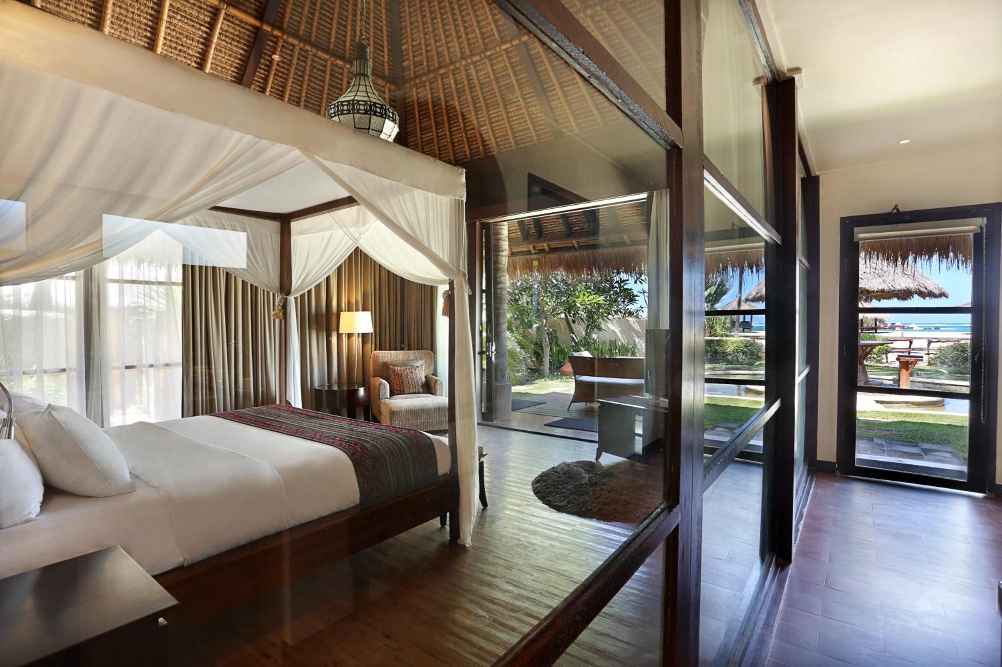 Novotel Lombok & Hotel 4*