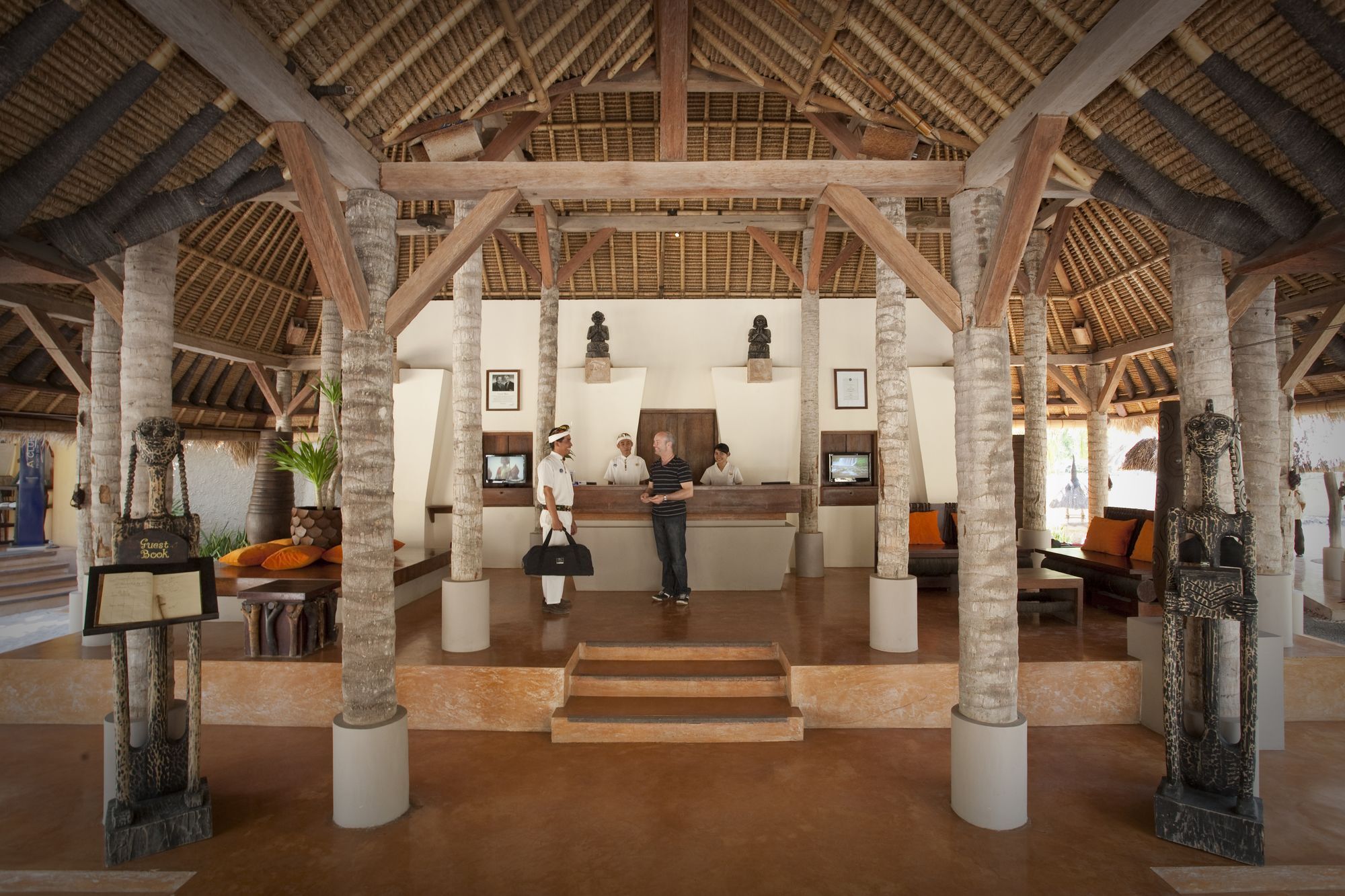 Novotel Lombok & 4*
