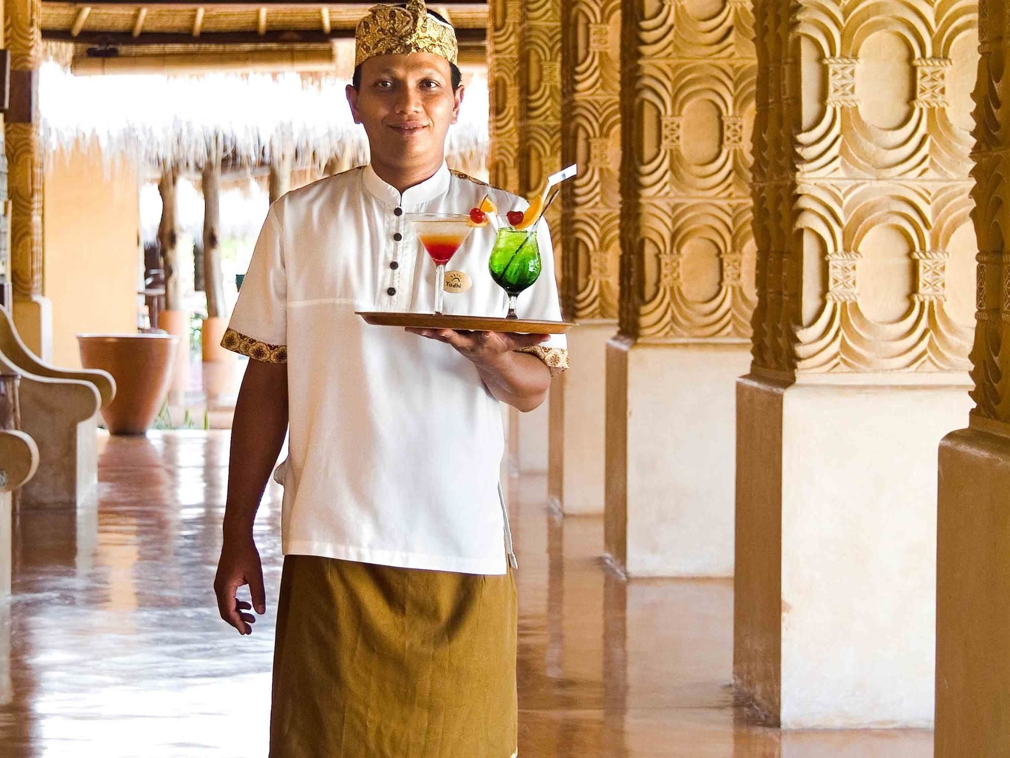 Novotel Lombok & Hotel 4*